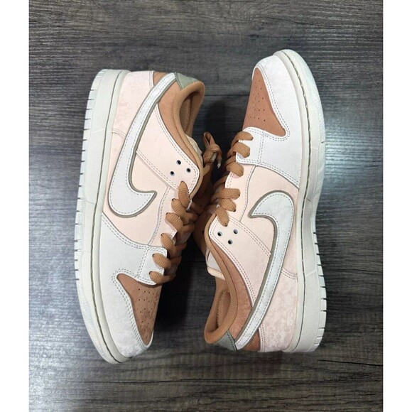New Nike SB Dunk Low PRM \